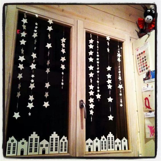 decorar janelas com enfeites de natal de papel 3