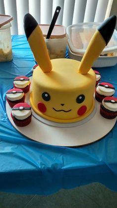 ideias festa pokemon bolo 3 Copia